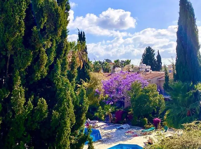 Paradise Garden * Paphos